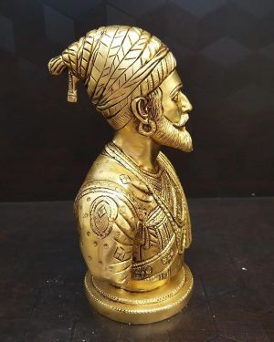 Brass Veera Shivaji Idol 7.5″ / Pure & Antique