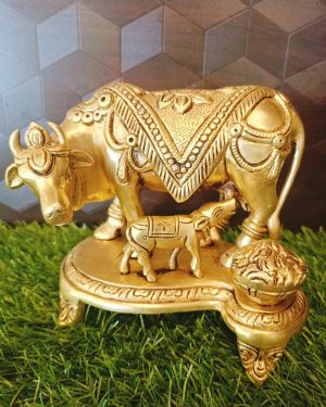 Buy Brass Cow And Calf With Milk Pot Idol / Pure & Antique 6″