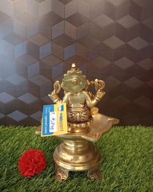 Brass Five Face Ganesha Diya Lamp / Pure & Antique 7″