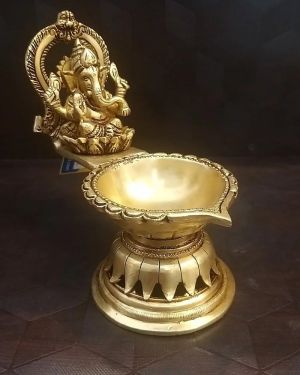 Brass Ganesha with Arch Diya Idol 7″