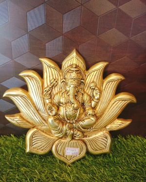 Brass Lotus Vinayaga Wall Hanging / Pure & Antique