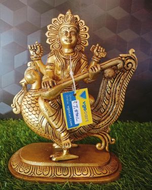 Annam Idol | Goddess Saraswathi Statue For Home 9.5 Inches