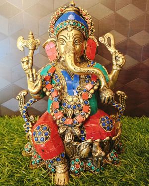 Stone Ganesha Statue / Pure & Antique