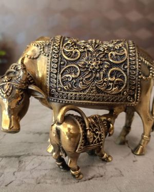 Buy Brass Fine Art Cow And Calf For Pooja, Black Antique Finish 3″