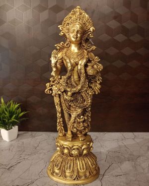 Brass Decor Lady Idol For Home Decor 17.5″