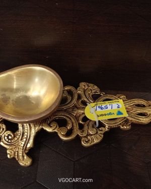 Brass Designer Diya With Handle 2″