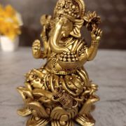 Buy Brass Fine Art Ganesha statue Sitting On Lotus Base For Good For Pooja 4″