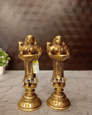 Brass Paavai Diya / Symbol of Divine Light and Knowledge 7.5″