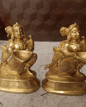 Brass Sitting Paavai Diya Set- 5″