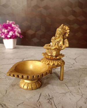 Brass Saraswathi Diya Lamp 4”