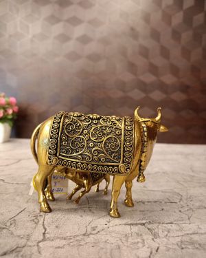 Brass Fine art Cow and Calf 3″