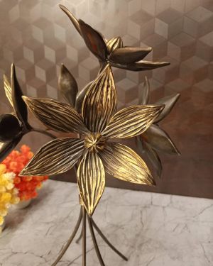 Brass Decor Flowers 17″