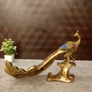Brass Peacock Idol Stone Finish 8”