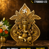 Brass Ganesha Wall Mount with Kumbam 9.5 Inch