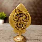 Brass Murugan Vel with Divine Face – 4 Inch Sacred Idol for Puja & Home Décor