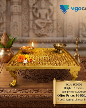 Brass Square Stand – 3”
